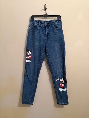 Disney Her Universe Mickey Mouse Jeans Size 7 High Rise Mom Jeans Graphic Denim